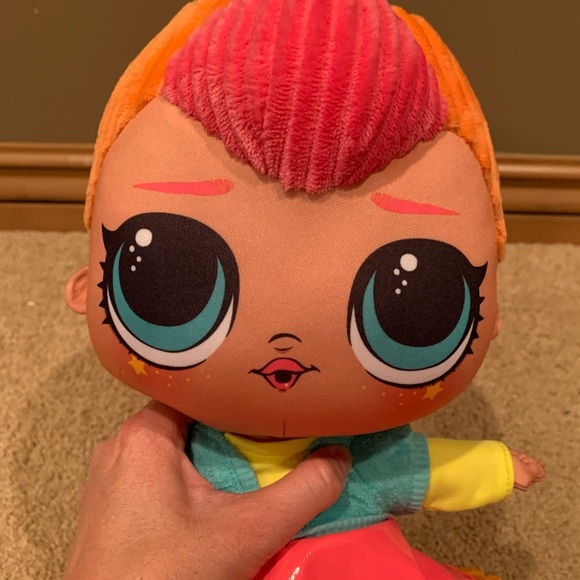 LOL Surprise Neon QT Huggable Plush Doll 16" *Excellent*. - Picture 4 of 5
